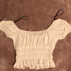 Ruffle crop top !